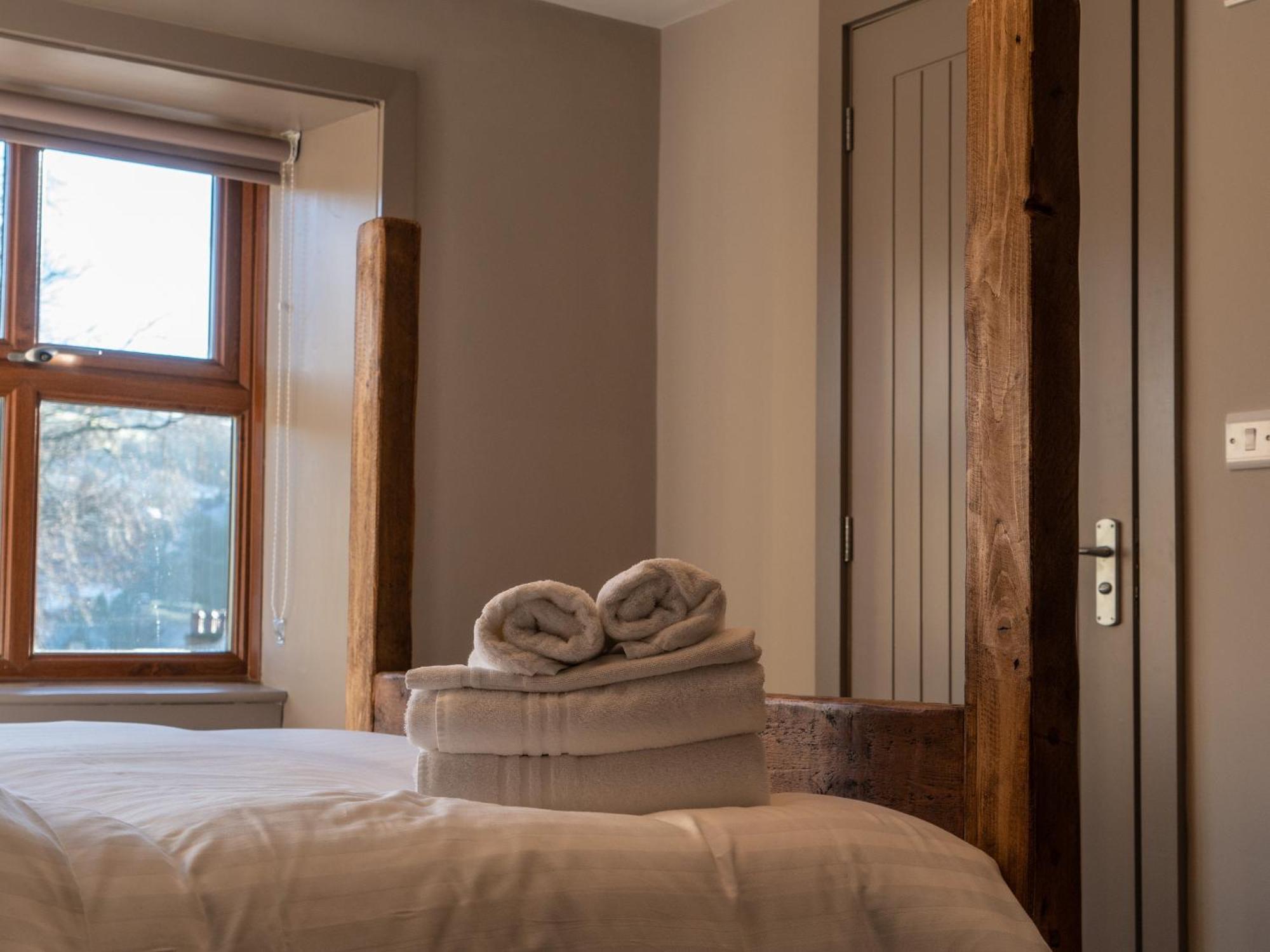 Hotel The Milestone Sowerby Bridge Habitación foto